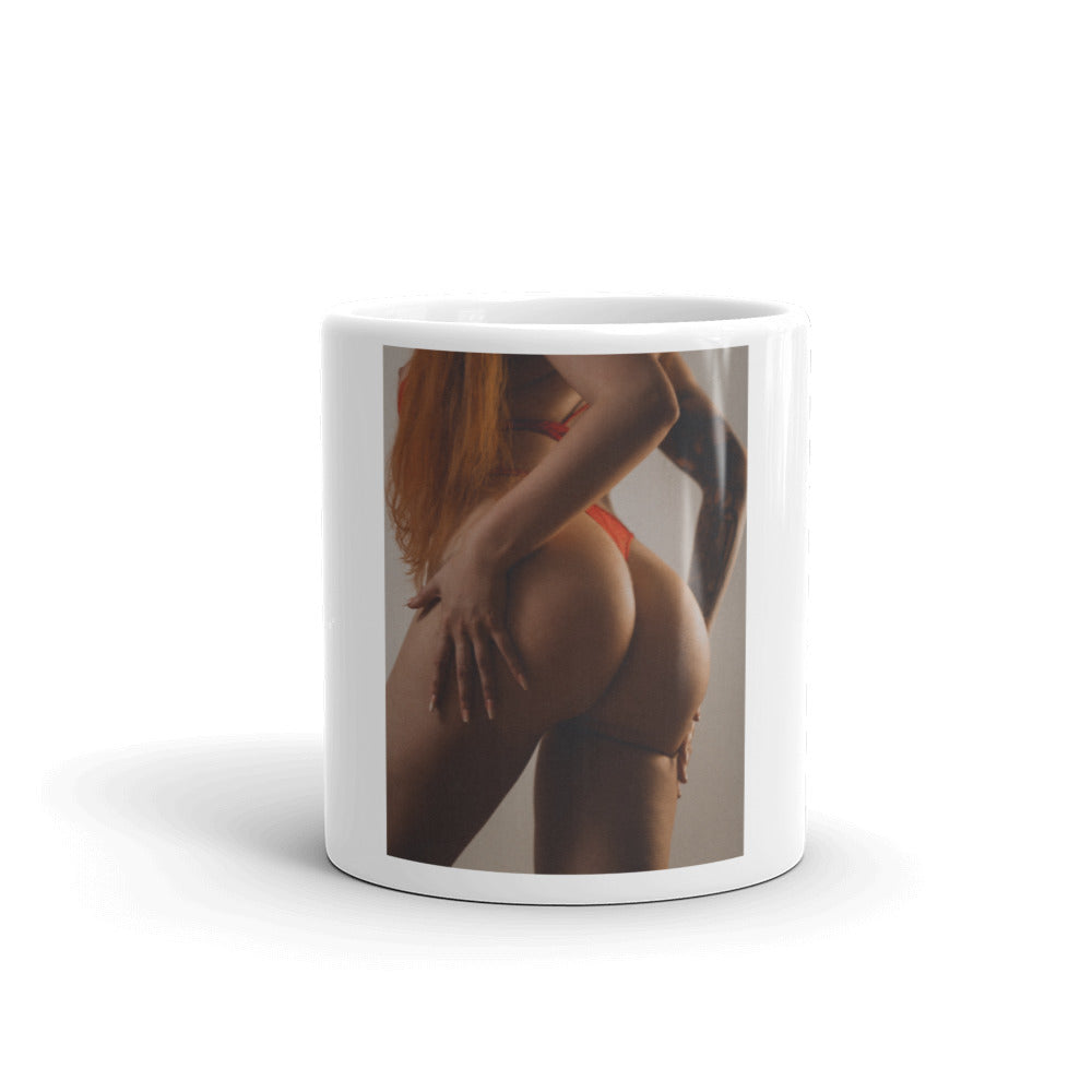 White glossy Belle´s Butt mug