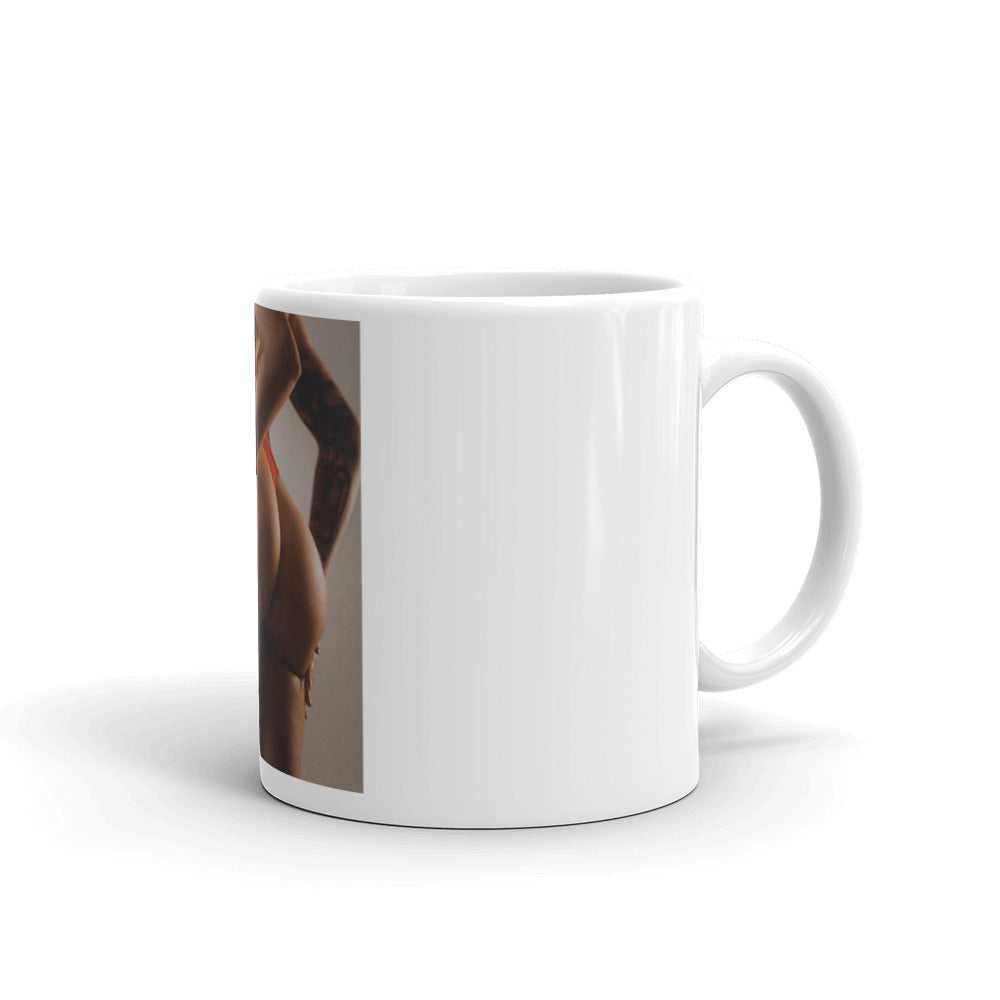 White glossy Belle´s Butt mug