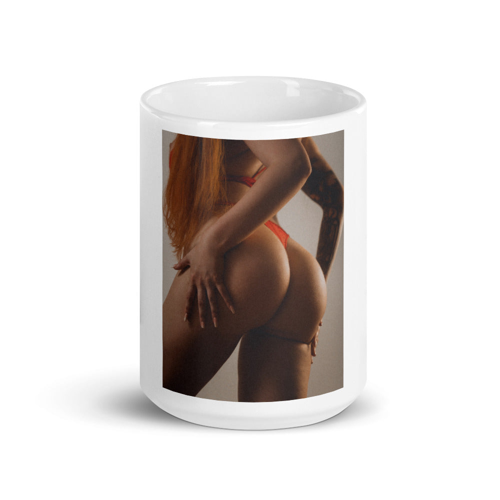 White glossy Belle´s Butt mug